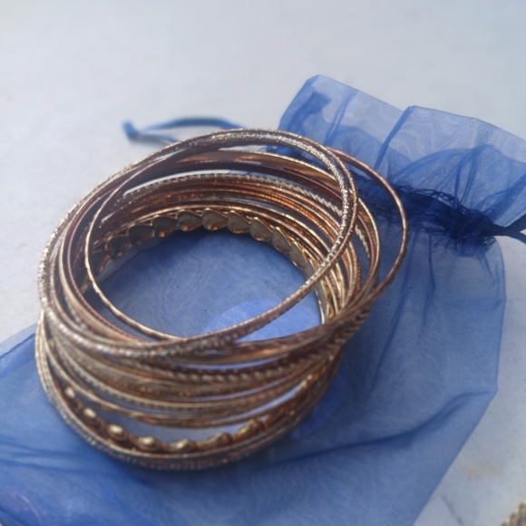 Bangles bracelets - Picture 2 of 2